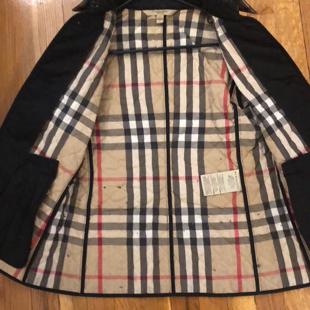 Women’s Burberry Quilted Jacket XS - Picture 4 of 7